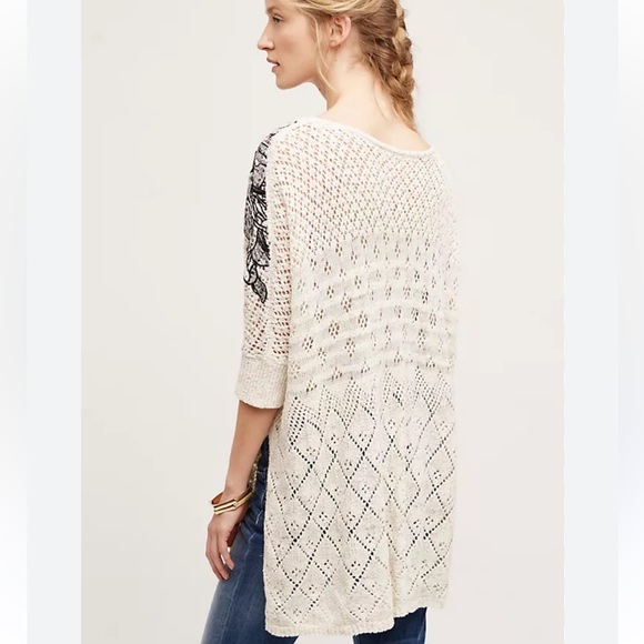 Anthropologie Knitted and Knotted Launa Embroidered Open Knit Poncho Size XS/S - Picture 2 of 9